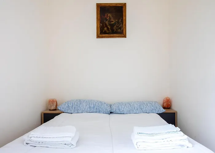 Mens Sana - Casa Grande Per Gruppi Nel 아파트 *