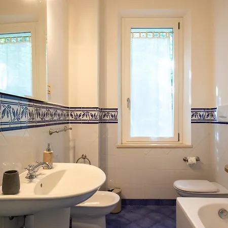 شقة Mens Sana - Casa Grande Per Gruppi Nel سيينا